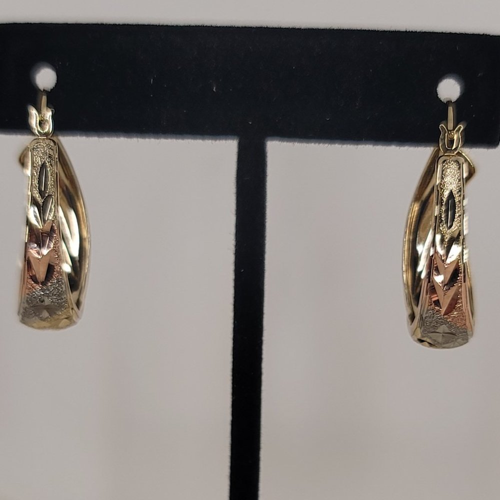 Tri Color earrings - Picture 2 of 3